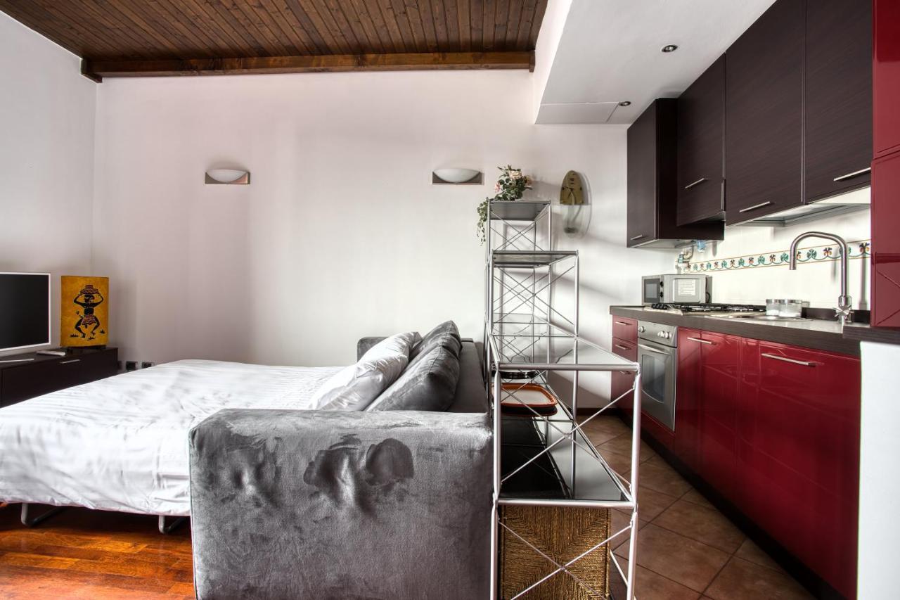 Joivy Charming Apartment In The Heart Of Isola District Milán Exterior foto