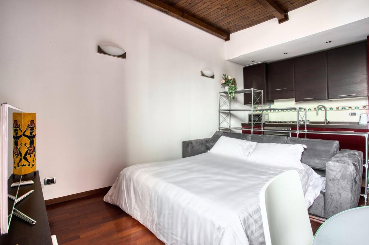 Joivy Charming Apartment In The Heart Of Isola District Milán Exterior foto